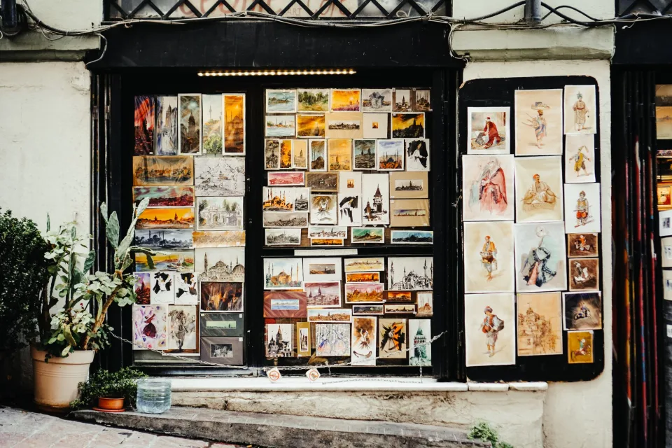 Tờ rơi và catalogue